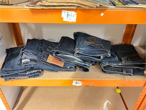 6 Jeans u.a. Tom Tailor, Levi, Esprit
