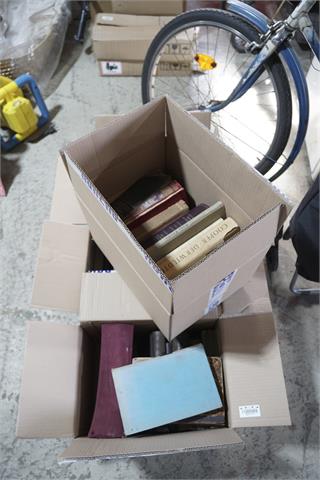4 Kisten alte Bücher