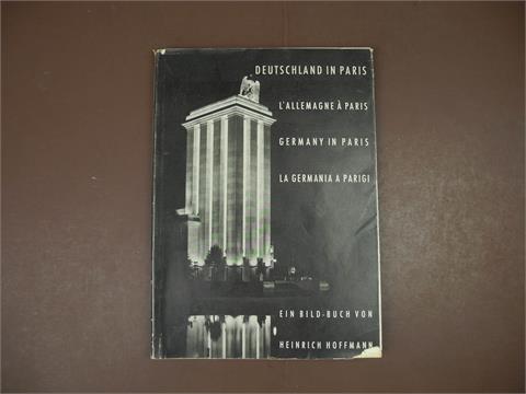 1 Buch "Deutschland in Paris"