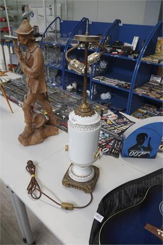 1 antike Tischlampe ``Widderkopf, Messing´´